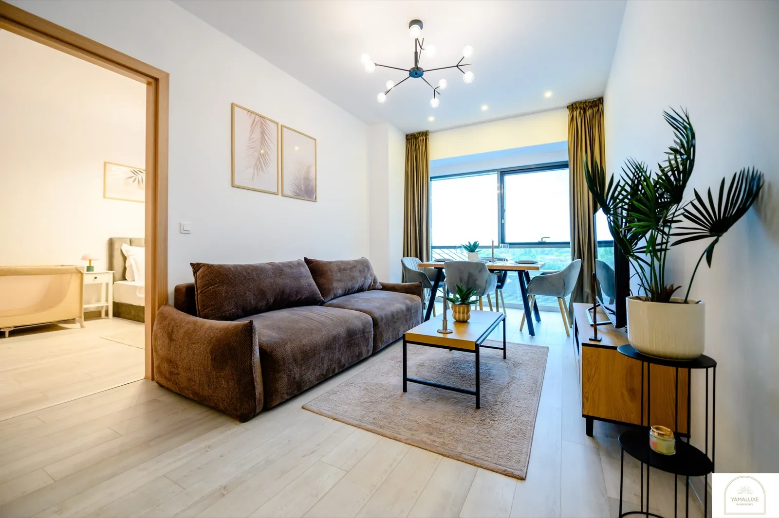 Two-Bedroom Apartments (3/5)